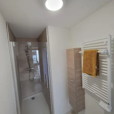 L'escale Du Puits Appartement *